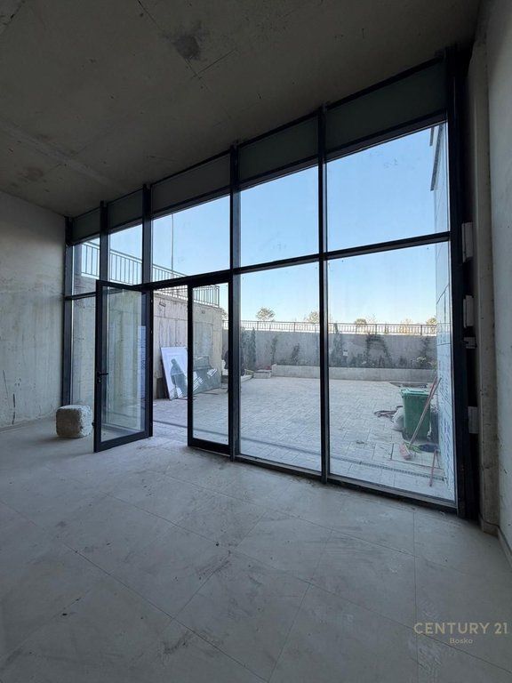 OPPORTUNITY – SHOP FOR SALE AT DRY LAKE