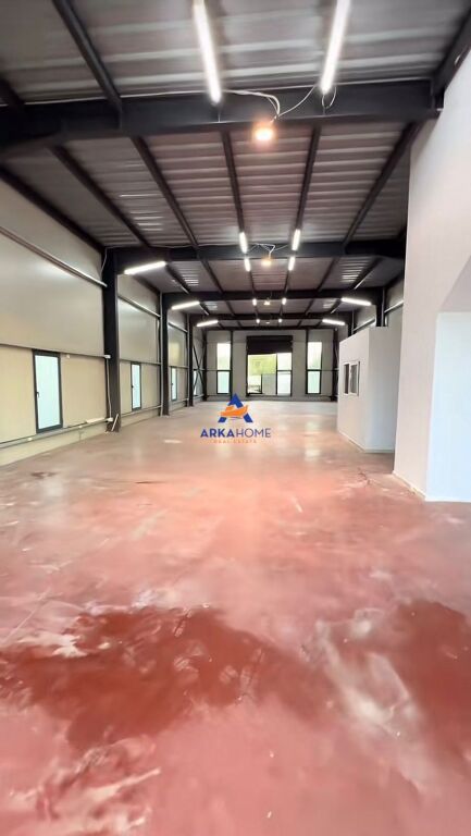 WAREHOUSE FOR RENT 500M2 "IN MËZEZ NEAR TOP CHANEL" 3000 EURO