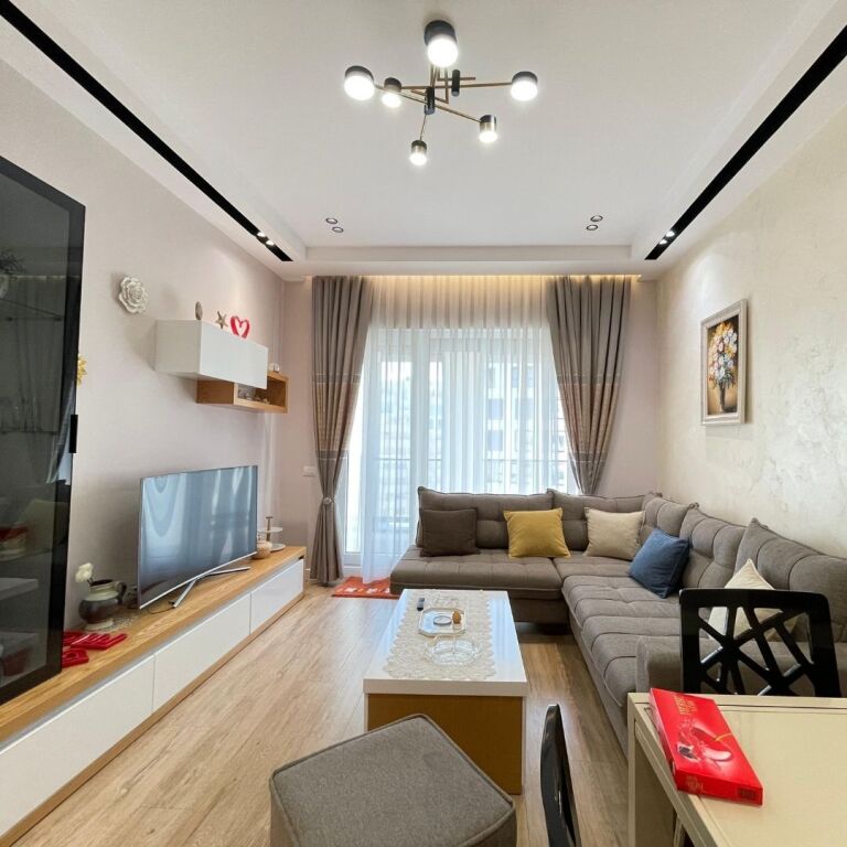 Apartament 1+1 per qira tek Kompleksi Kontakt, 21 Dhejtori Cmimi: 65.000 leke/muaj