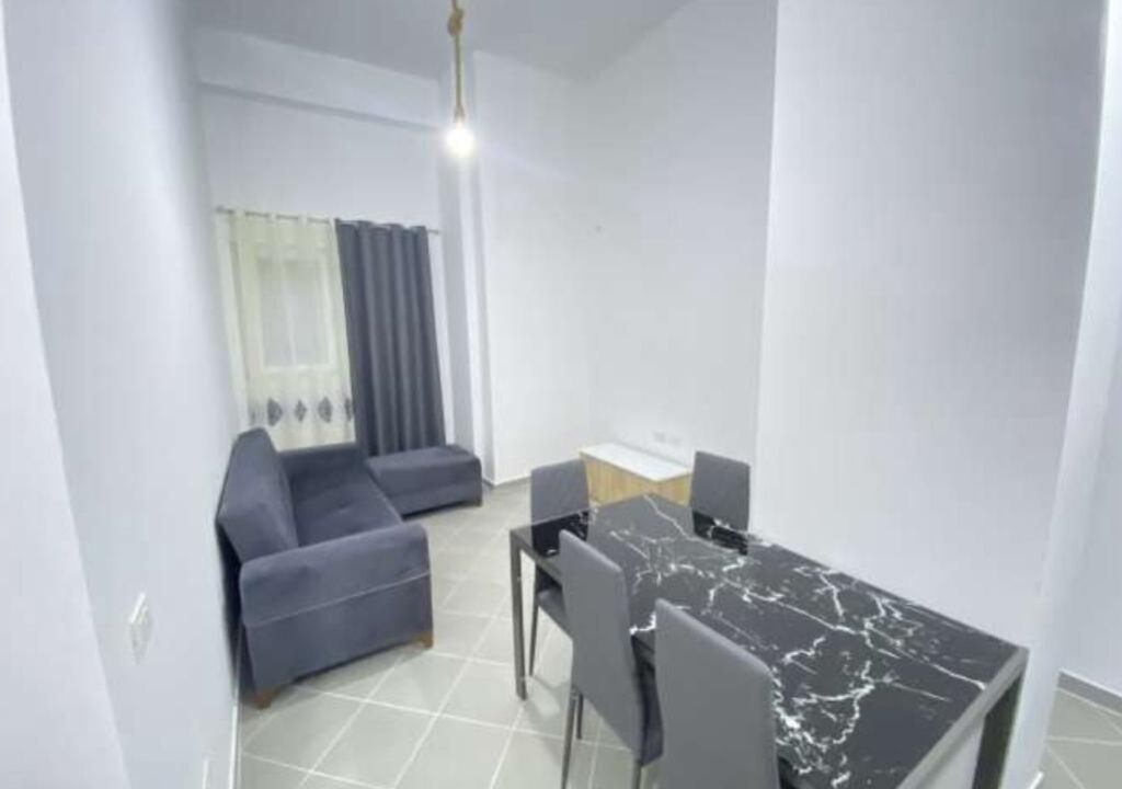 Apartament me qira 1+1 te Tregu Elektrik