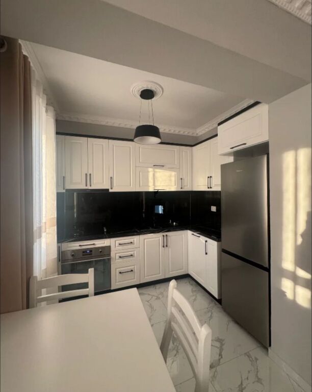 APARTAMENT ME QERA 2+1 ALI DEMI 60.000 LEKE FH-67875