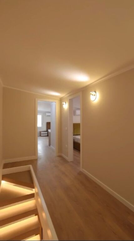 Duplex 2+1+2 Bagni + Verande