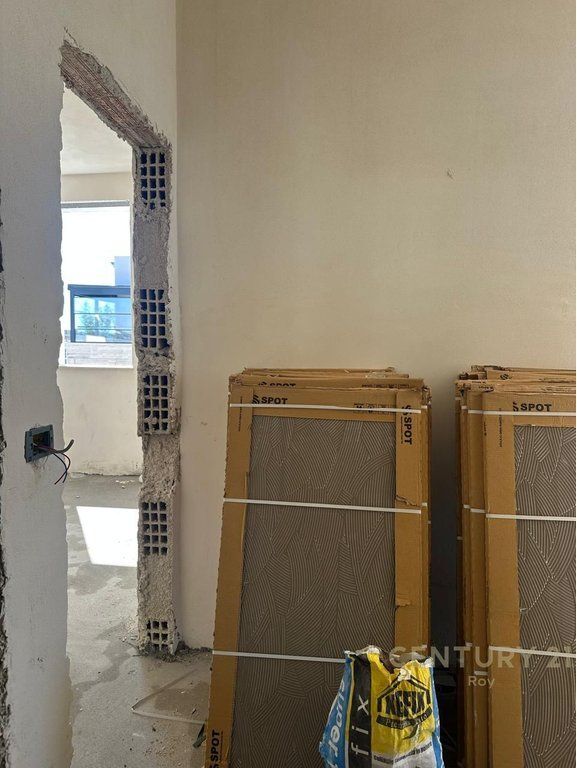 Penthouse 2+1 Shitet në Golem, Durrës - 300,000€ | 75 m² + 137m2 Verand Pamje Deti!