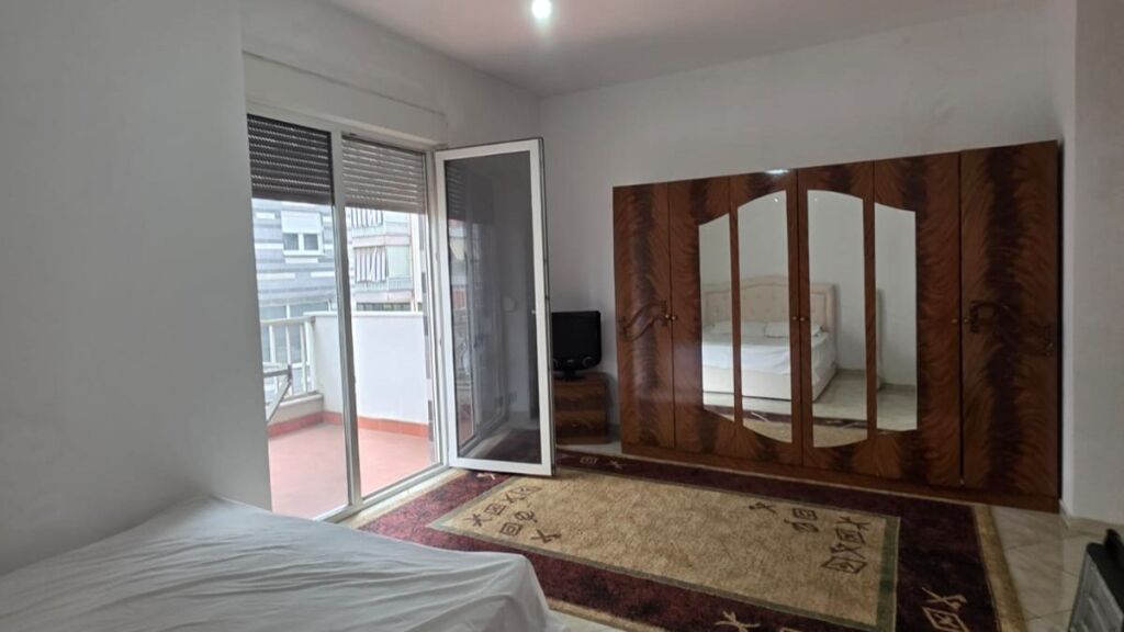 SHITET APARTAMENT 2+1+2 - RRUGA XHANFIZE KEKO, OXHAKU