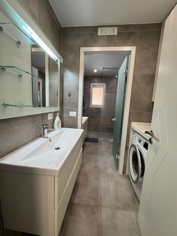 For sale, Apartment 2+1, Abdyl Frashëri Street, Blloku, Tirana