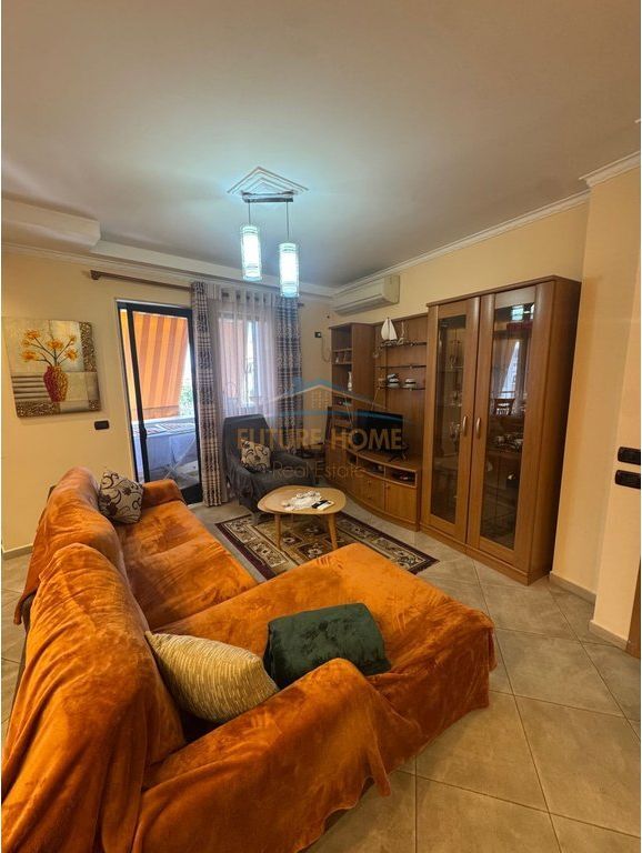 Affitto,Appartamento 3+1+2+Posto Auto,Via Bogdanëve, Tirana