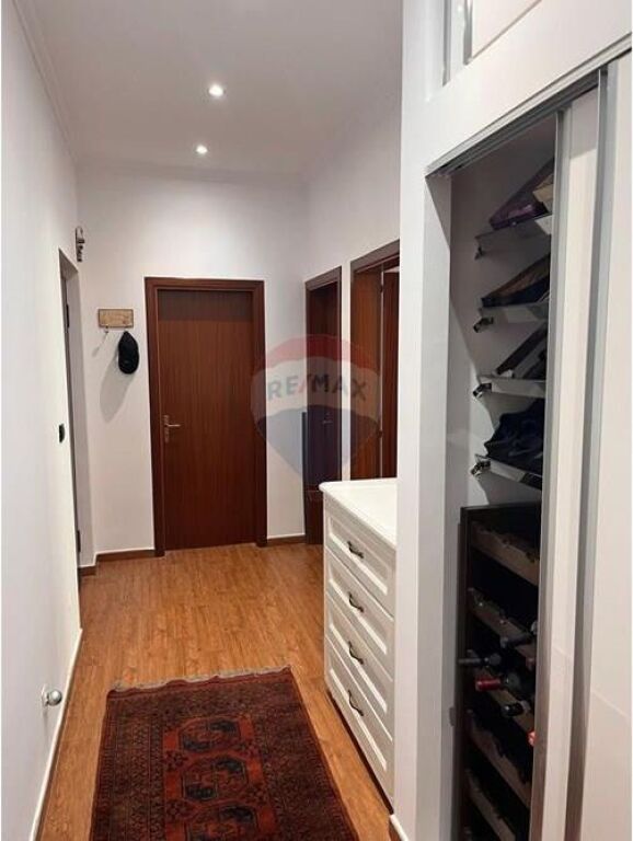 Appartamento 3+1+2+parcheggio in affitto a Bllok