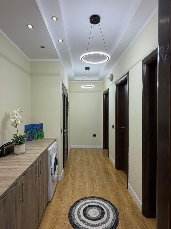 Shitet Apartament 2+1+2 në Astir