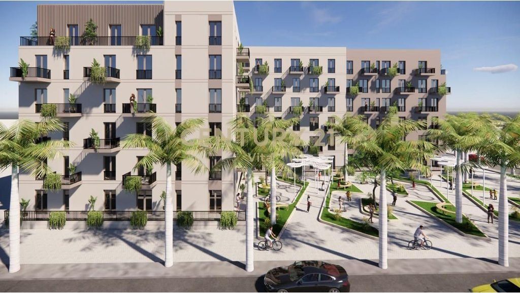 SHITET APARTAMENT 2+1 TE PERLA E BREGUT, GOLEM !