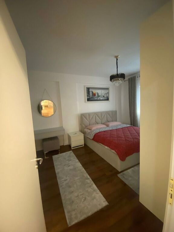 Liqeni Thatë 2+1 in vendita