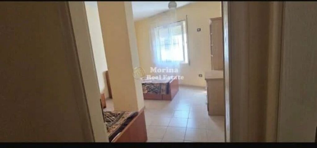 Rent | Apartment 2 + 1 | Dry Lake | 550 €/month