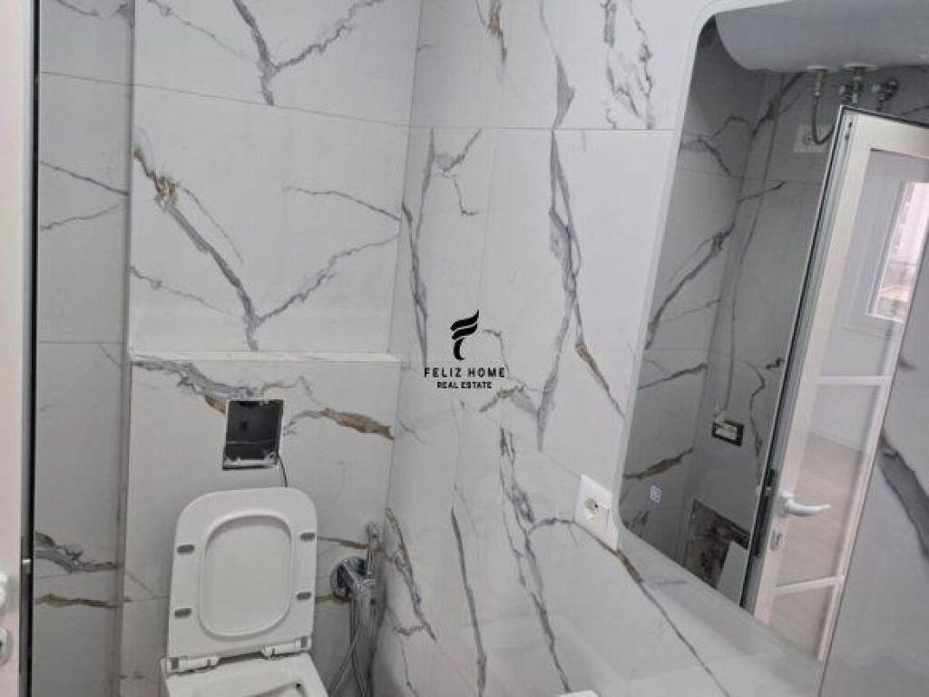 SHITET APARTAMENT 1+1 PAZARI I RI 122.000 EURO FH-67968