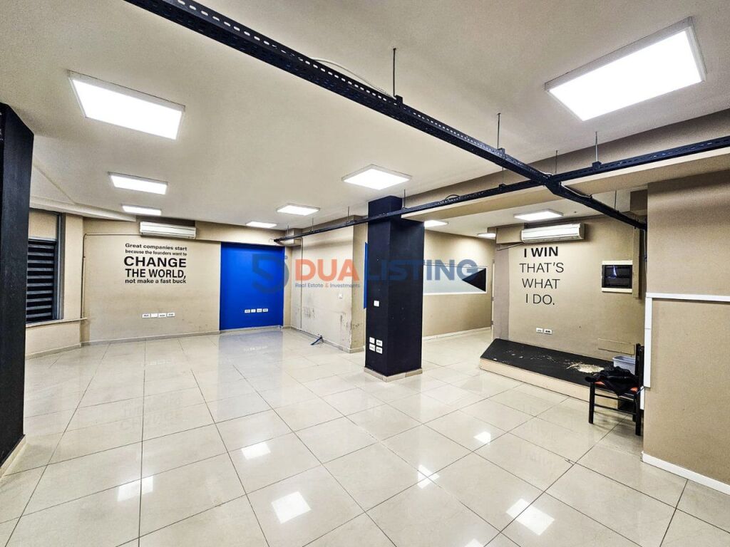 Ofrojme Ambjent zyre me qira te Rruga e Dibres!