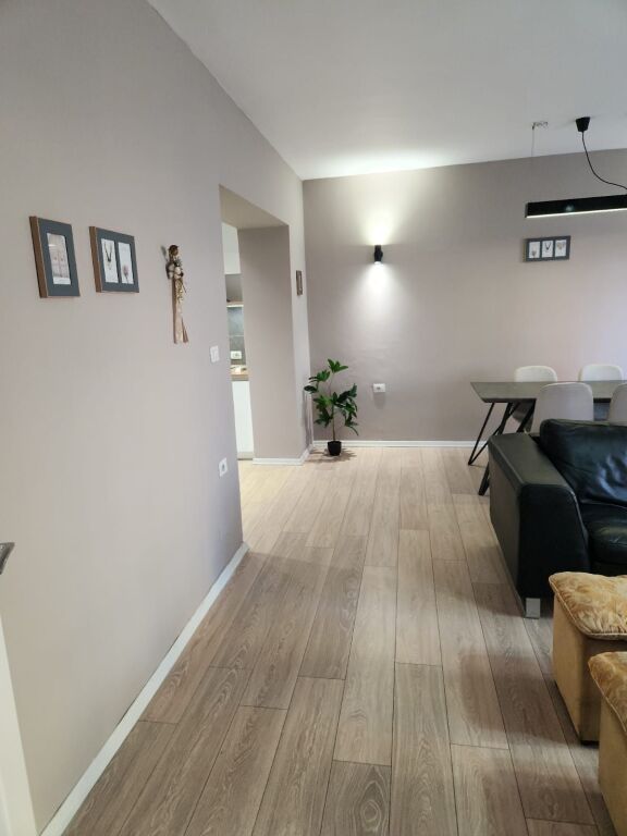 Apartment for Rent 1+1 at 21 Dhjetori (ID B211206) Tirane