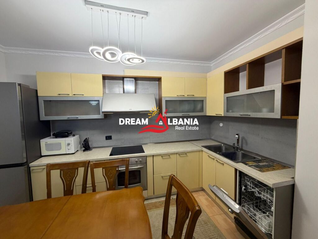 Affittasi appartamento 2+1+2 vicino a 21 Dhjetori presso Joenes (ID 42215521)