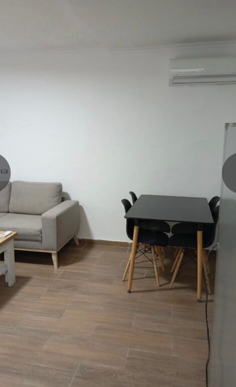 Jepet me qera apartament 1+1, Materniteti i Ri