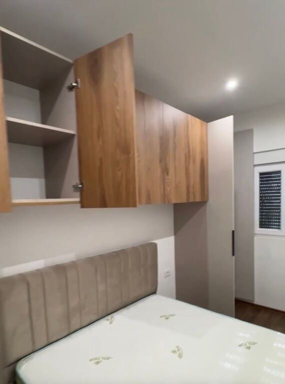 🏠 Appartamento 1+1 in Affitto sopra il Complesso Grand, Tirana