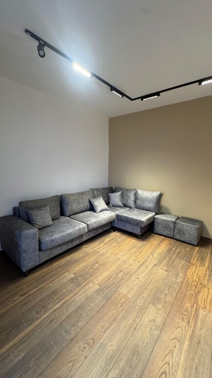 🏠 Appartamento 1+1 in Affitto sopra il Complesso Grand, Tirana