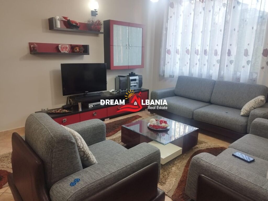 Appartamento 2+1 in affitto in Via Islam Alla a Tirana (ID 42215520)
