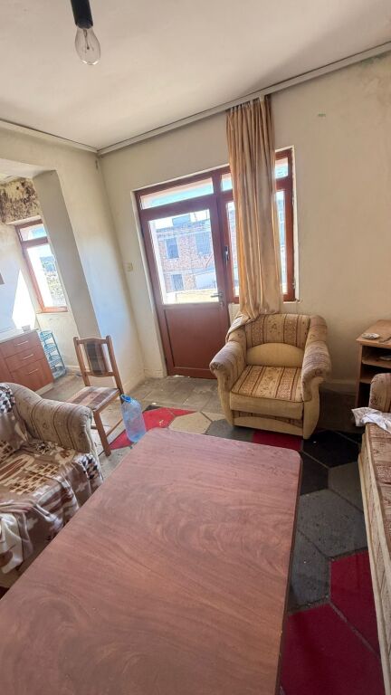 🔥 OKAZION NË VLORË – INVESTIM I SIGURT! 🔥  🏡 Apartament 1+1 për shitje