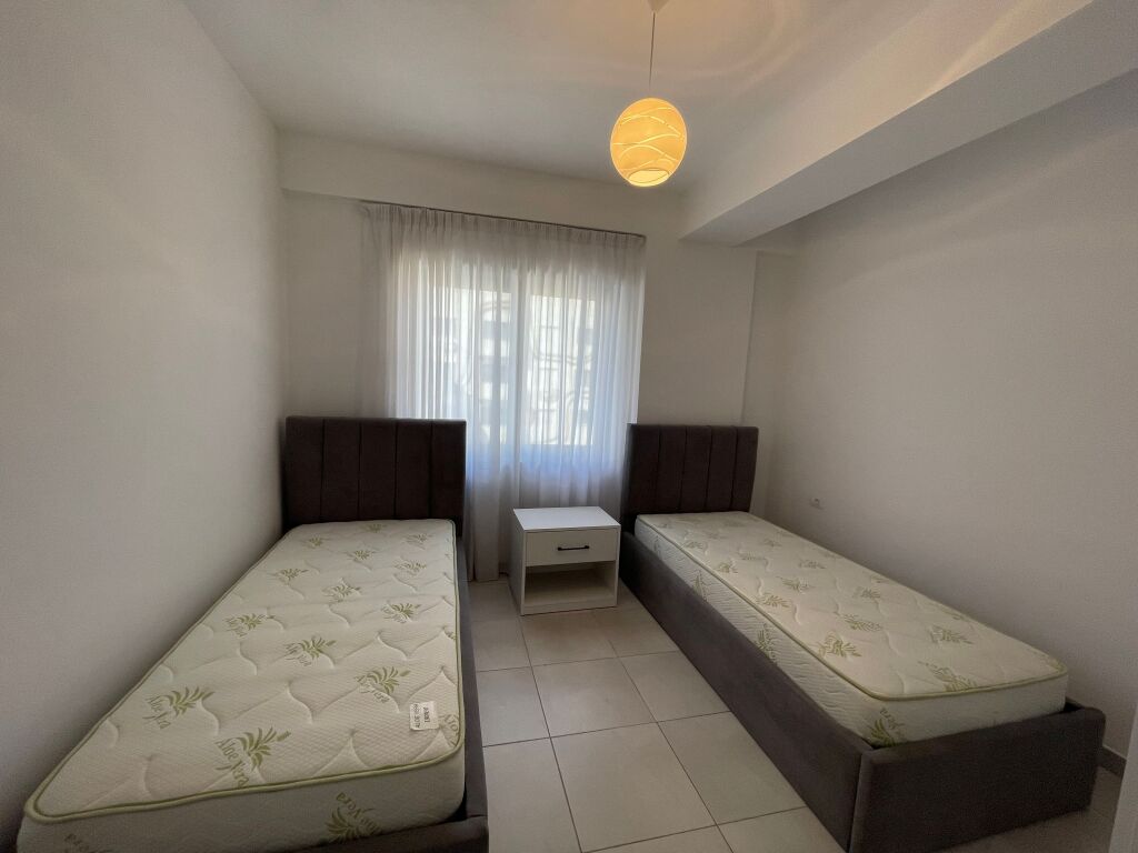 Affitto appartamento 2+1+ posto auto Residenza Kodra Diellit 680€