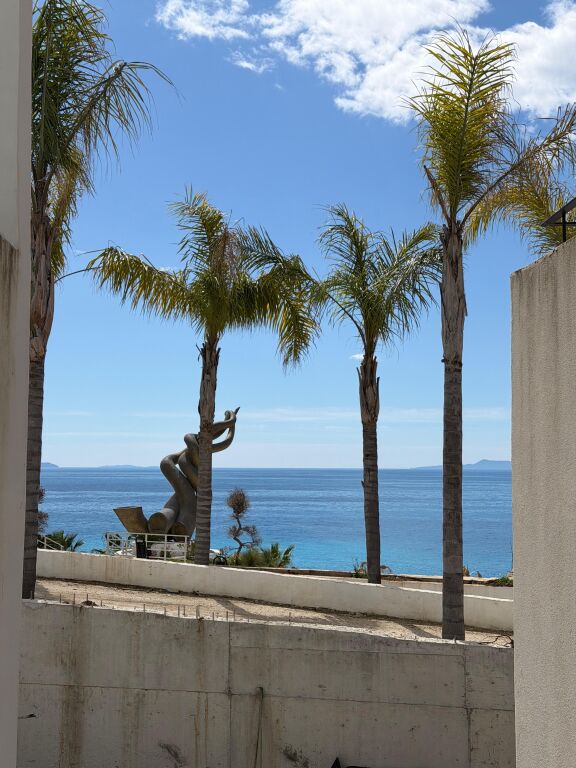 🏡 Shitet Apartament 2+1 – Santorini Residence, Dhërmi 📍