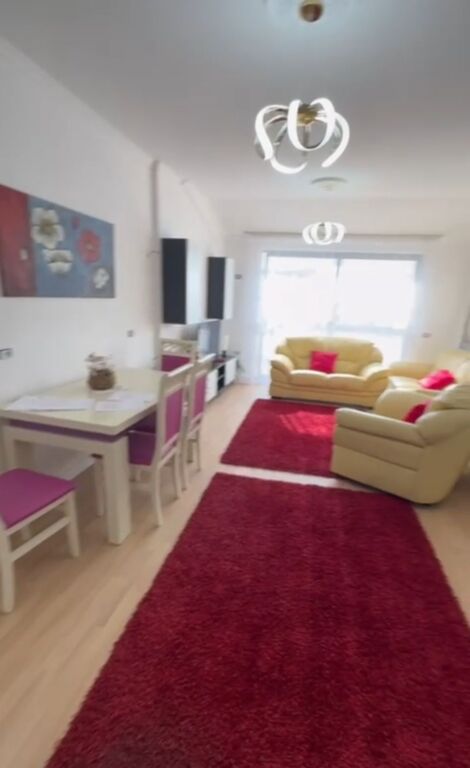 Vendesi Appartamento 2+1 – Fresk, Via Muhamet Deliu (presso Xhangolli)
