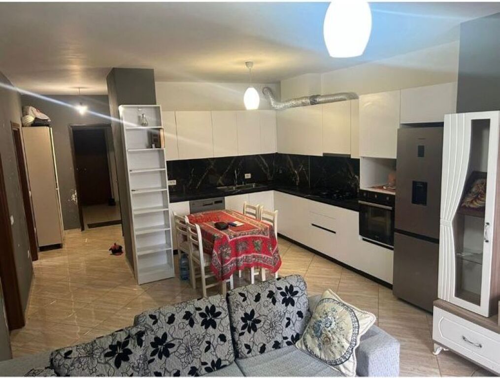 Apartament 2+1 në shitje – Astir, Kompleksi Fratari