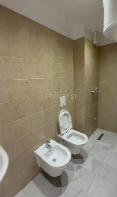 Apartament 2+1+2 per shitje tek Hipoteka