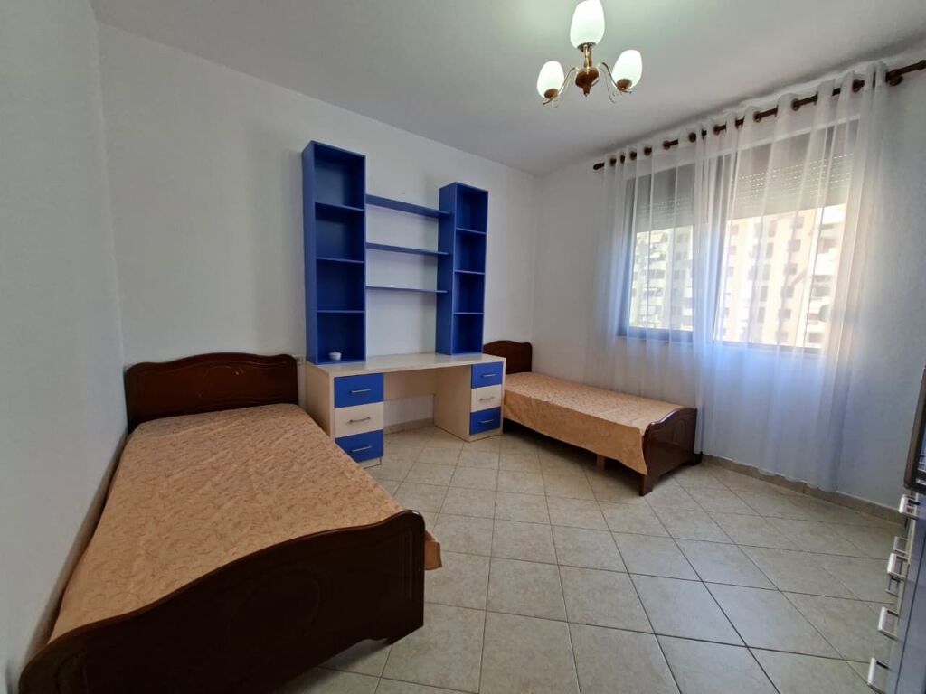 🏠 In Affitto: Appartamento 3+1+2 Bagni (📍Zona Stazione / Harry Fultz) 🔥 Posizione Strategica | ✨ Prima volta in affitto 💶 Prezzo: 72.000 ALL / Mese