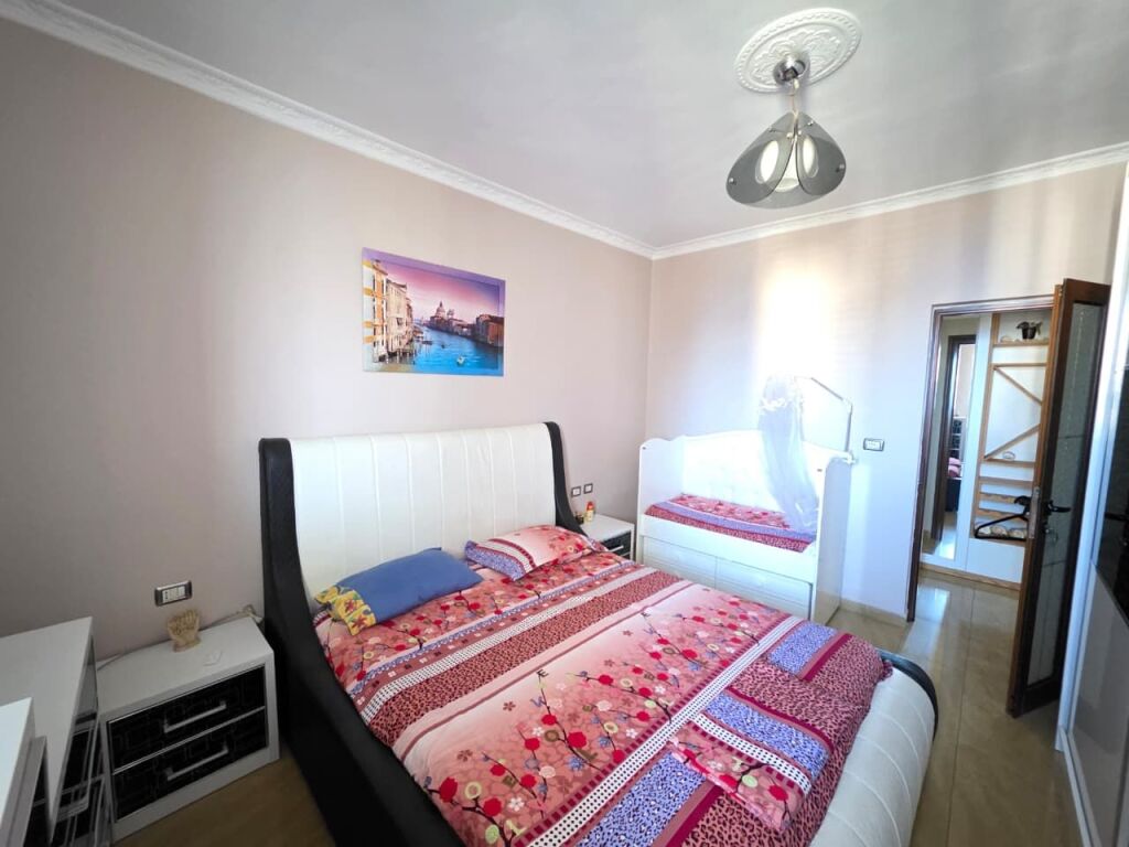 🔥 APARTAMENT 2+1 ME QIRA – LUNGOMARE, VLORË! 🔥