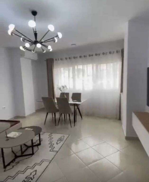 Jepet apartment 2+1 me qira tek Vasil Shanto!