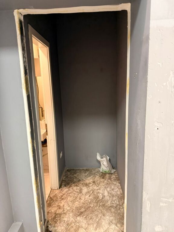 Dyqan me qera - 21 Dhjetori