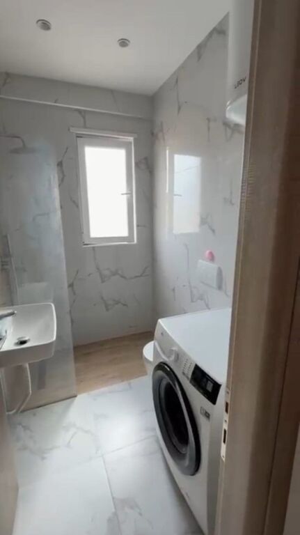 SELIT_JEPET ME QIRA 1+1