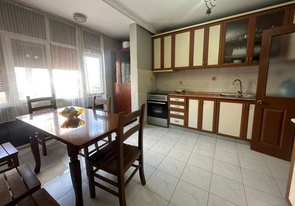 SHESIM APARTAMENT 2+1+2, BLLOKU GINTASH