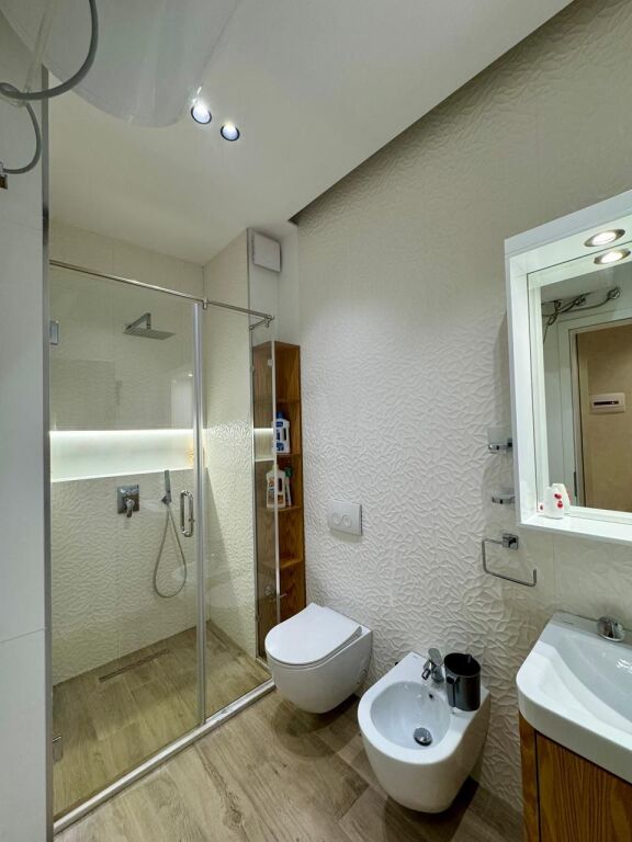 Appartamento - In Affitto 1+1  - Complesso Contatto