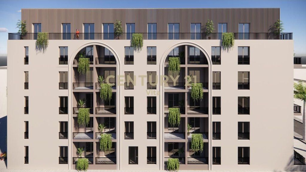 SHITET APARTAMENT 2+1 TE PERLA E BREGUT, GOLEM !