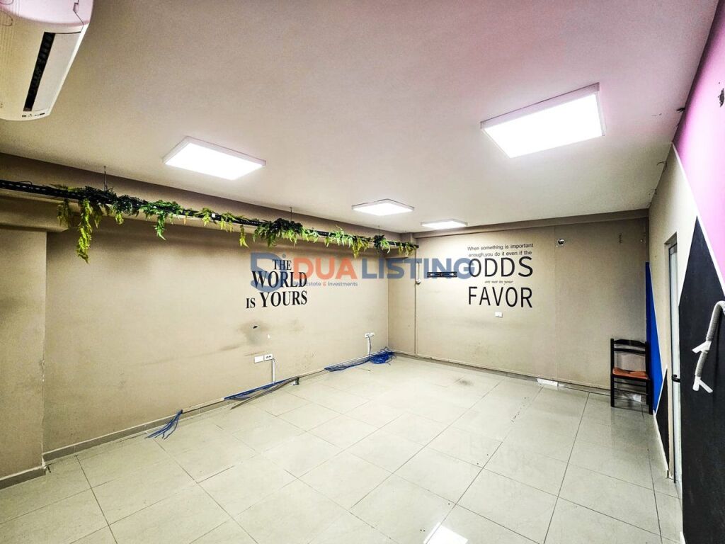 We offer office space for rent on Rruga e Dibres