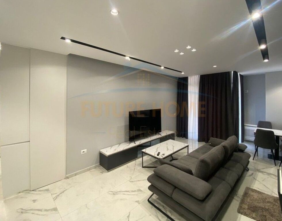 Affitto, Appartamento 1+1+Posto Auto, Via Panorama, Tirana