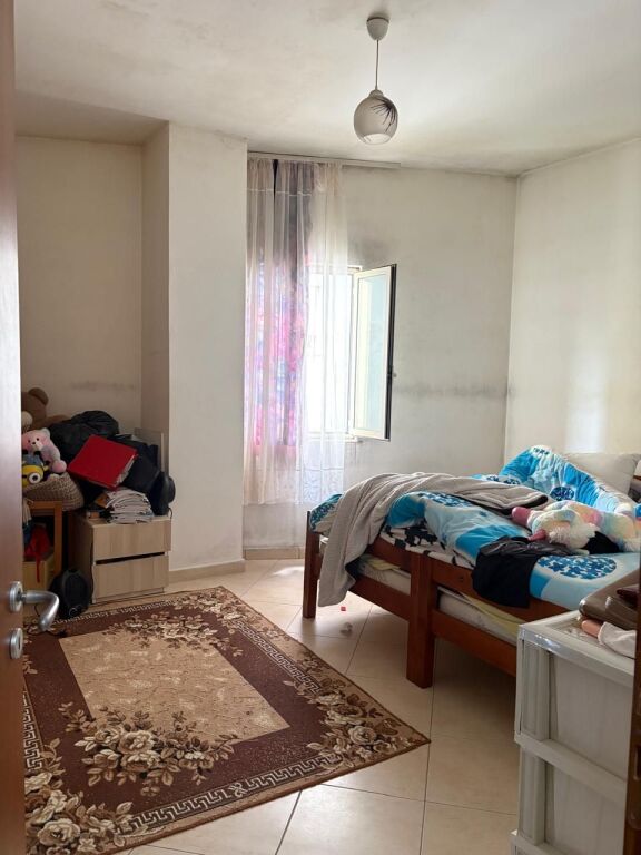 Shitet Apartament 3+1 – Fresk, Rruga e Dajtit