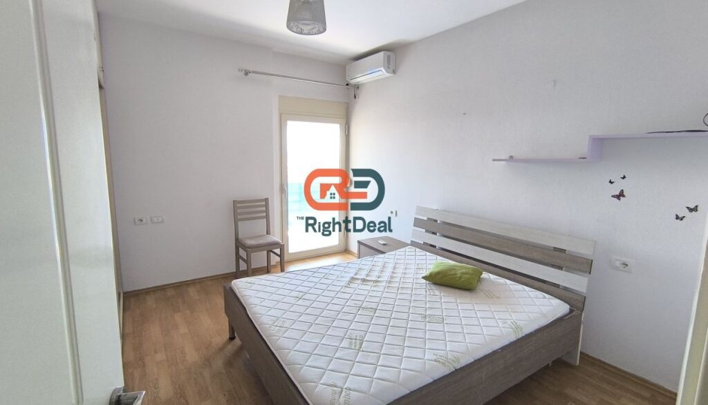 Ne Fresk, Shitet Apartament 2+1 Me Pamje Te Lire !!!