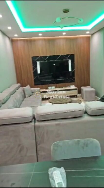 Rent | Apartment 2 + 1 +2 | Electric Market | 800 €/month