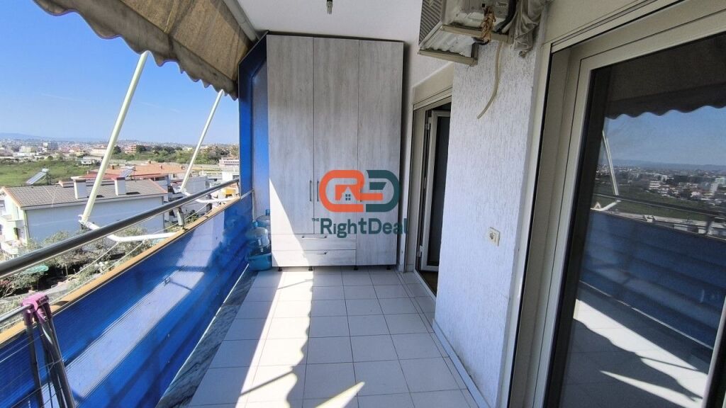 Ne Fresk, Shitet Apartament 2+1 Me Pamje Te Lire !!!