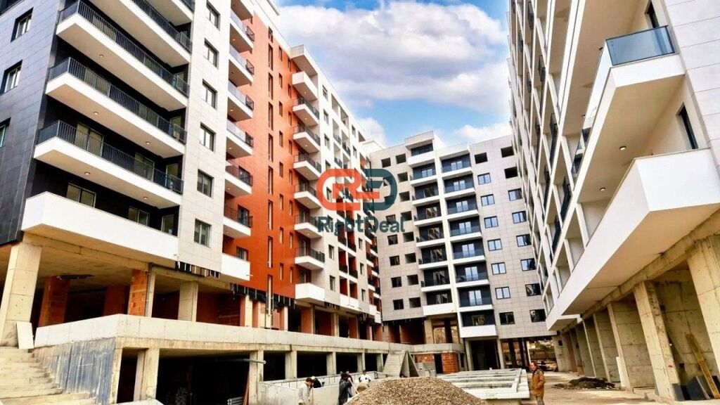 Okazion Kleringu !! Tek "Space City", Shitet Apartament 2+1+2, Me Planimetri Perfekte !!