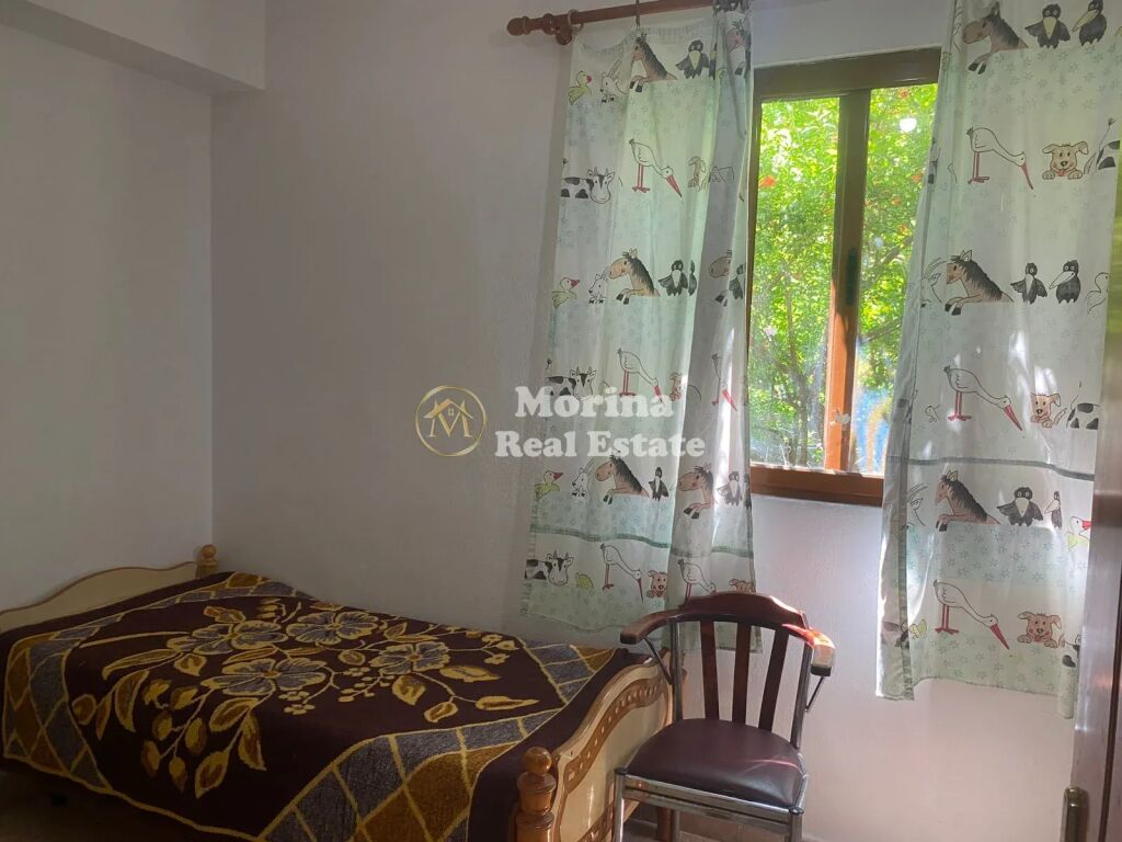 Affitto | Vilë 2 + 1 | Bulevardi i Ri | 400 €/mese