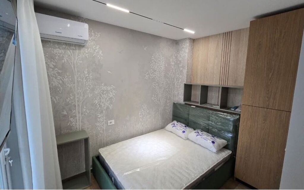 Shiten, 3-Garsoniere, Rruga Mine Peza, Tiranë.