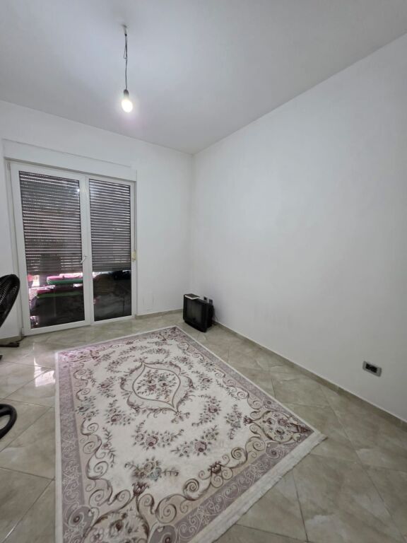 SHITET APARTAMENT 2+1+2 – RRUGA XHANFIZE KEKO, OXHAKU