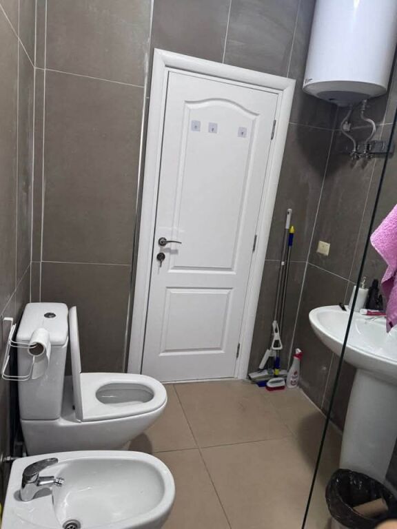 JEPET ME QERA SHTEPI 2+1 ( e mobiluar)- ASTIR, TIRANE