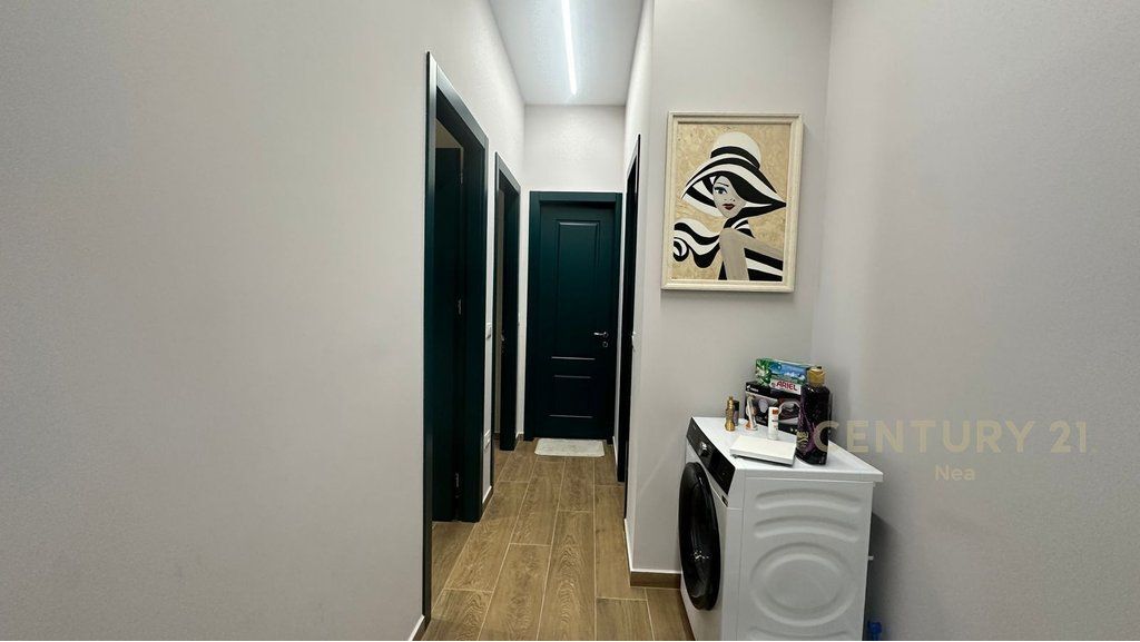 Apartament 2+1+2 me qira tek Kopshti Botanik! 800 € /Muaj