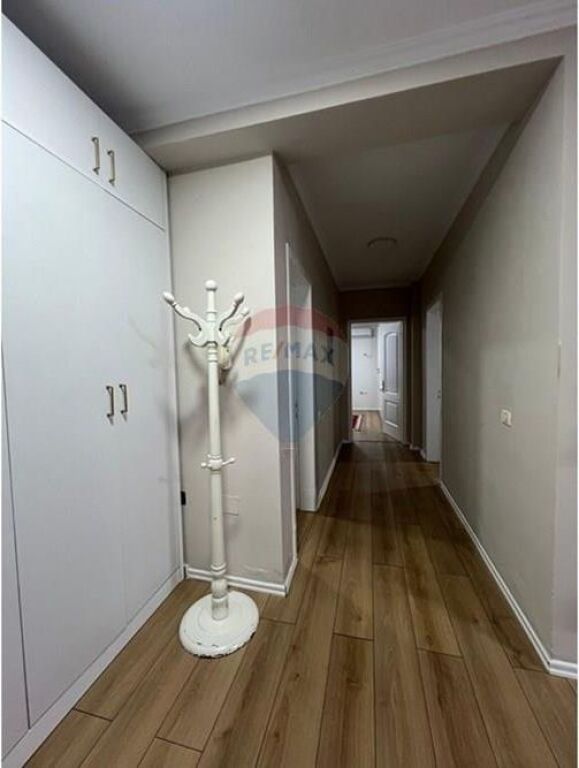 APARTMENT FOR RENT IN THE CENTER